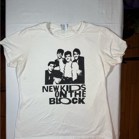 Classic NKOTB Retro Graphic Tee - Cream - Picture 5 of 10